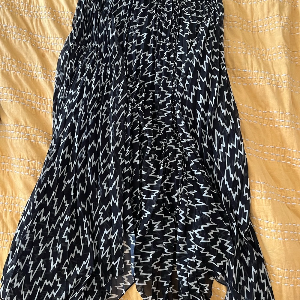 Isabel Marant Black and White Zigzag A-Line Skirt